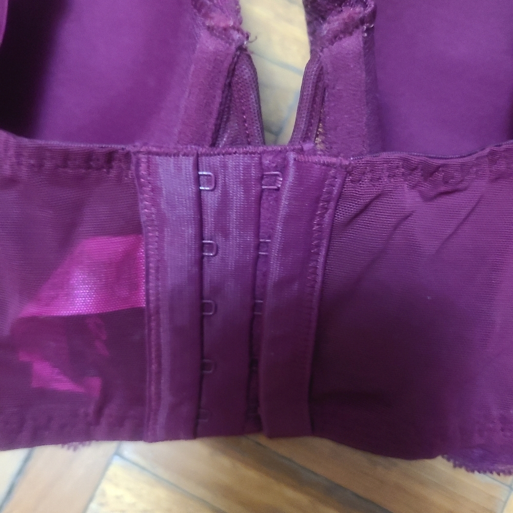 Lace bras - Picture 5 of 7